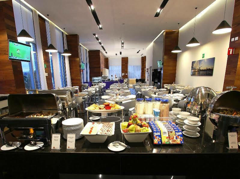 Fiesta Hotel 4*
